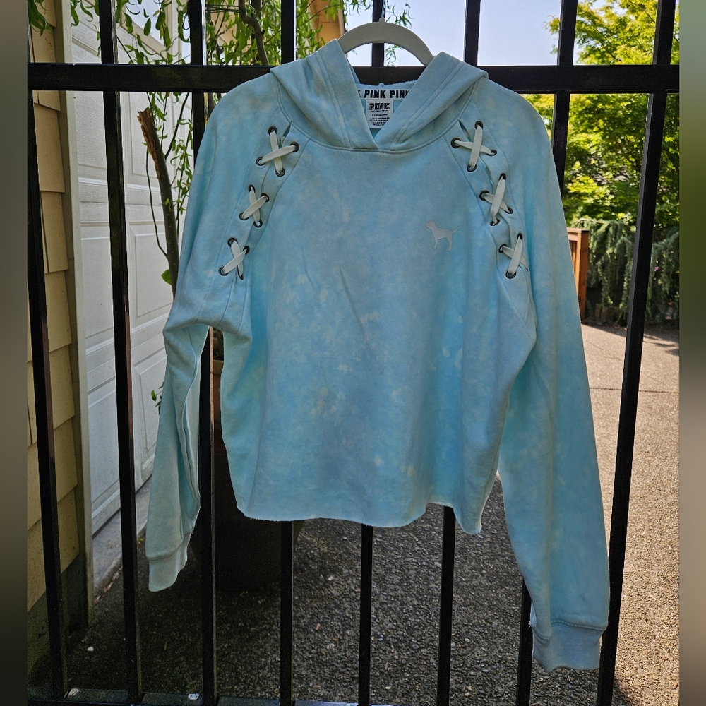 PINK Victoria's Secret Graphic Hoodie Sweatshirt LS Cropped Laced Blue Small EUC - Picture 2 of 12